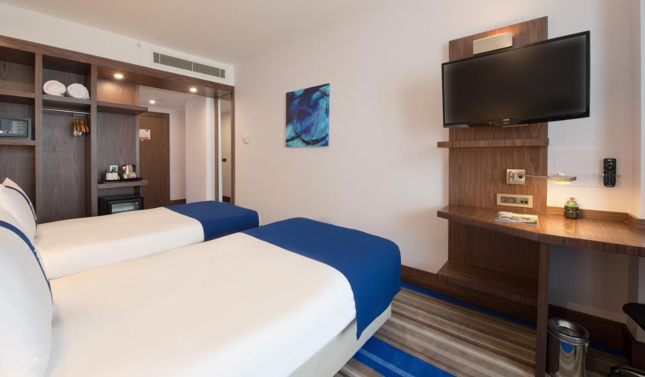 Holiday Inn Express İstanbul Airport Dış mekan fotoğraf