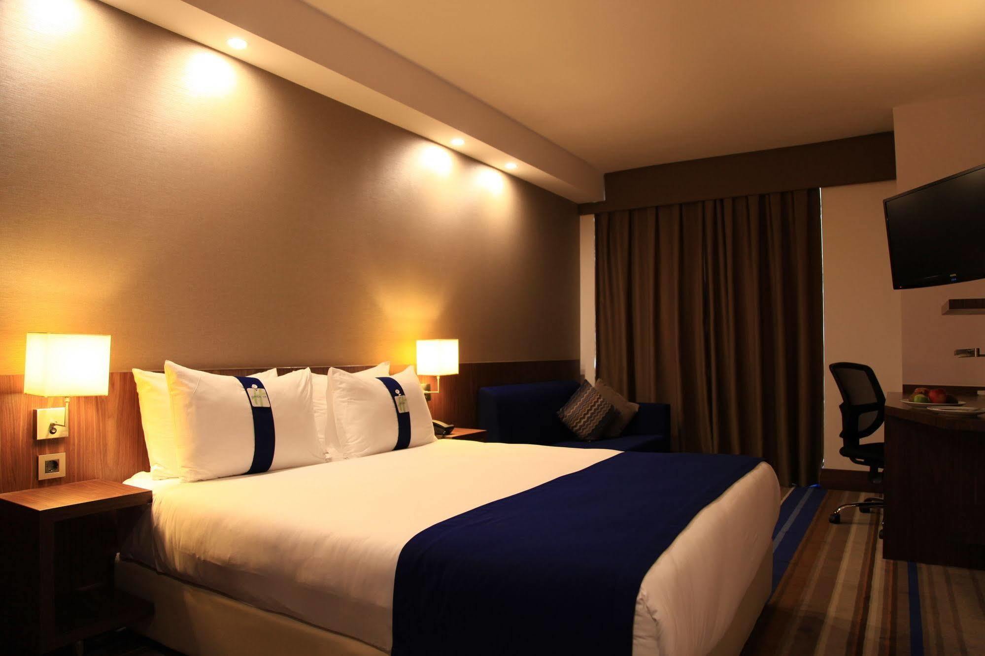 Holiday Inn Express İstanbul Airport Dış mekan fotoğraf