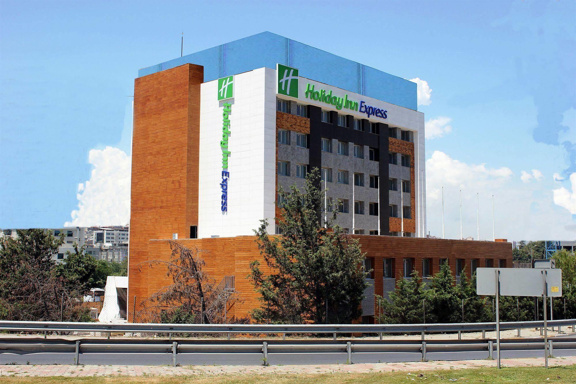 Holiday Inn Express İstanbul Airport Dış mekan fotoğraf